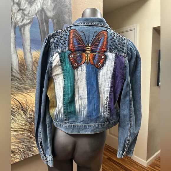 Akira Denim jacket sz MD handpainted butterfly/stripes metal spike studs OOAK - Picture 10 of 15